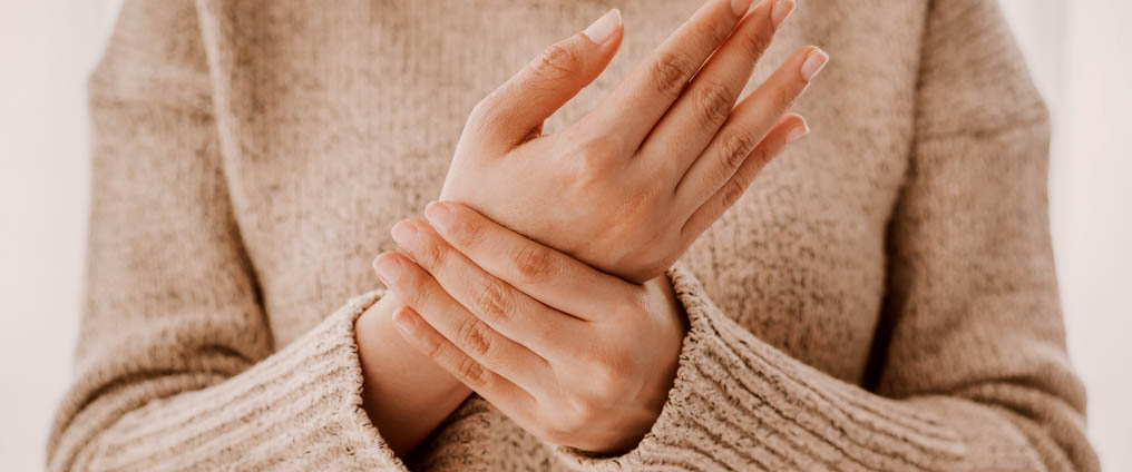 Artritis - Hoe herkennen en helpen verlichten?